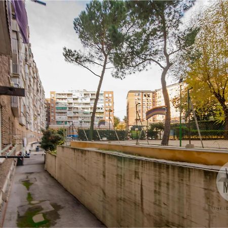 Confort Con Parking Para 3, Vive La Latina مدريد المظهر الخارجي الصورة