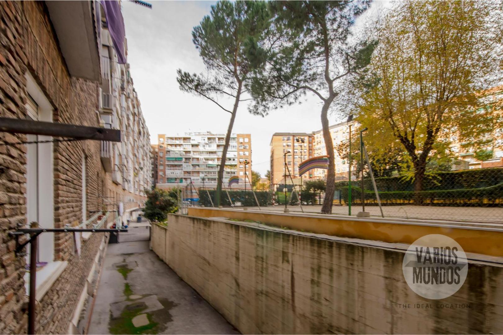 Confort Con Parking Para 3, Vive La Latina مدريد المظهر الخارجي الصورة