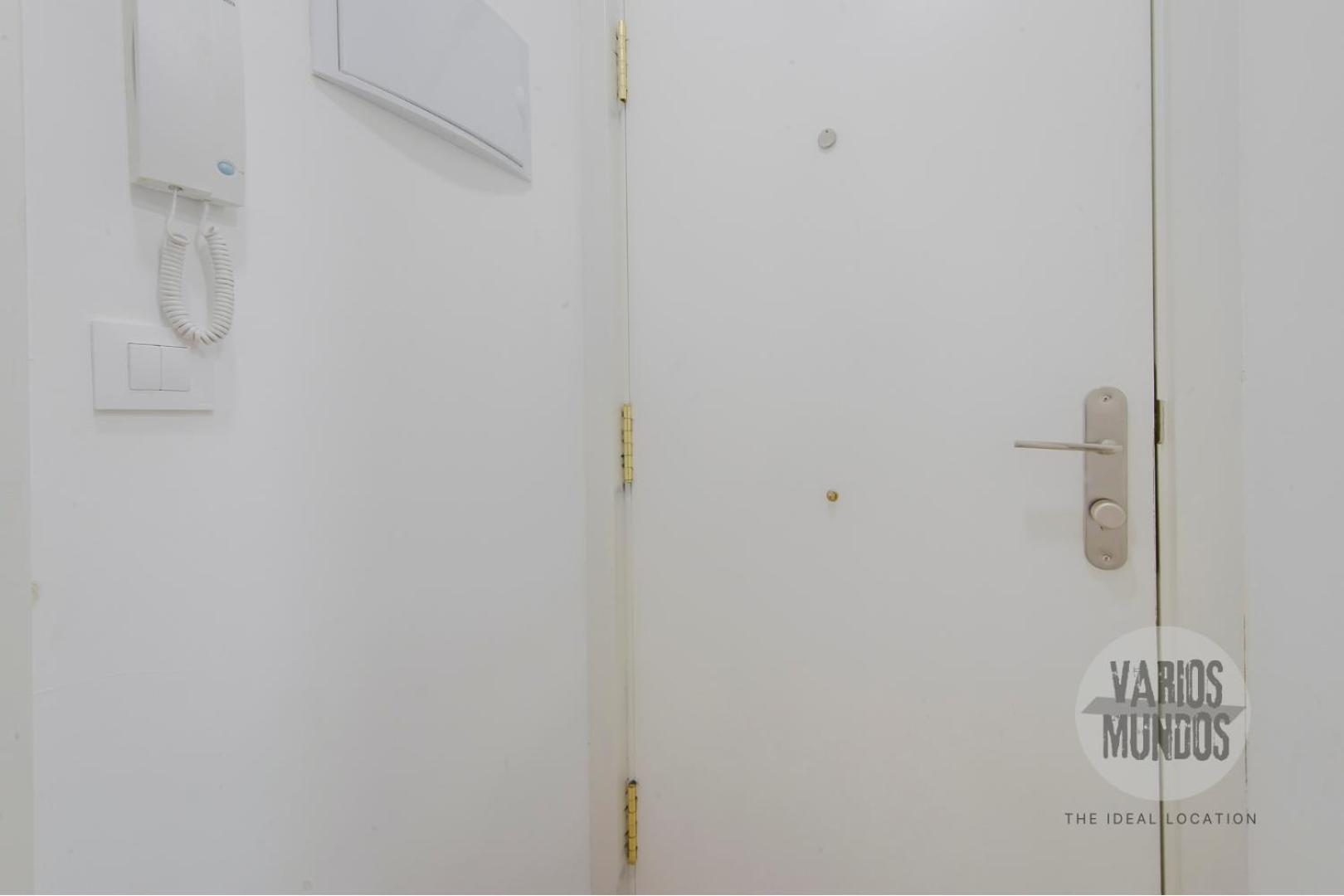Confort Con Parking Para 3, Vive La Latina مدريد المظهر الخارجي الصورة